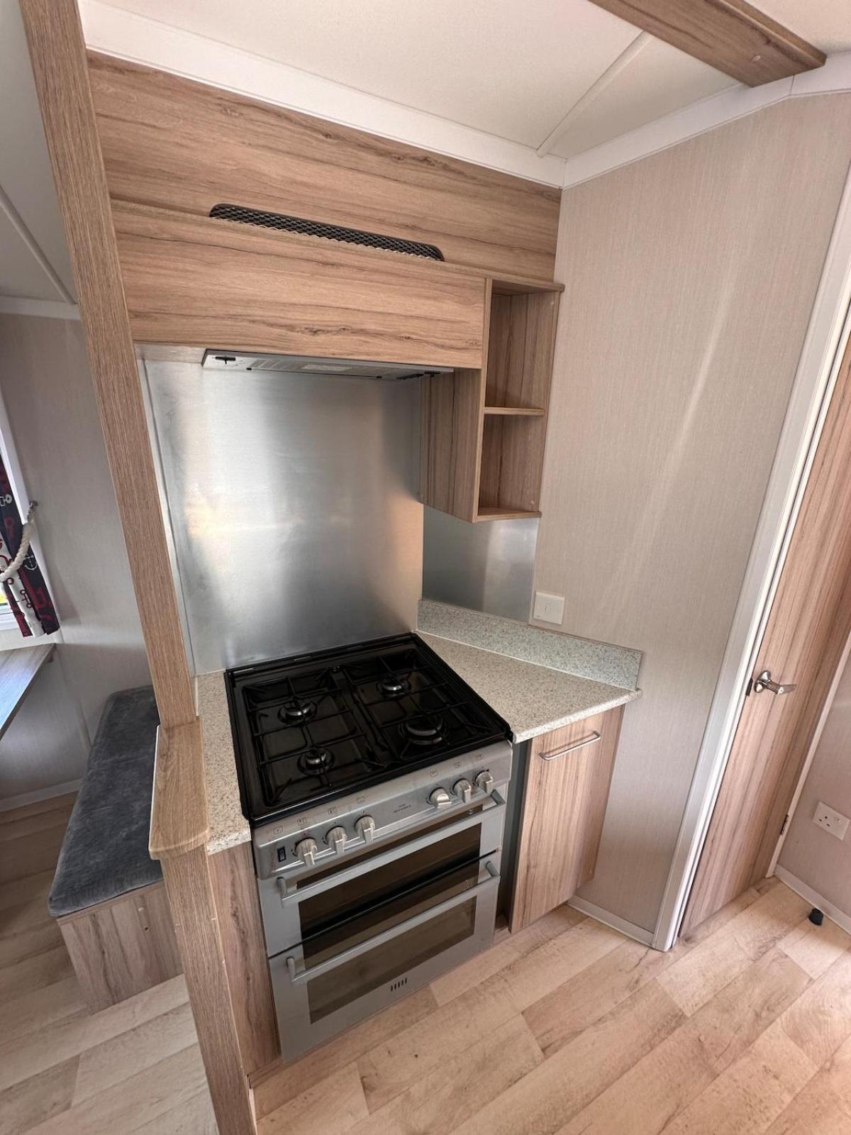 3-Bedroom Swift Caravan - Uddingston, Glasgow Exterior foto